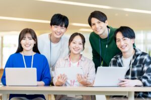 書類を裁断しないスキャニング方法の解説画像